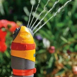 Hozelock Round Sprinkler Pro 314m² 7 Hozelock Round Sprinkler Pro 314m² -Hozelock Store 5010646042802 4