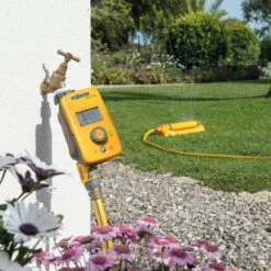 Hozelock Select Plus Controller 5 Hozelock Select Plus Controller -Hozelock Store 5010646062435 3