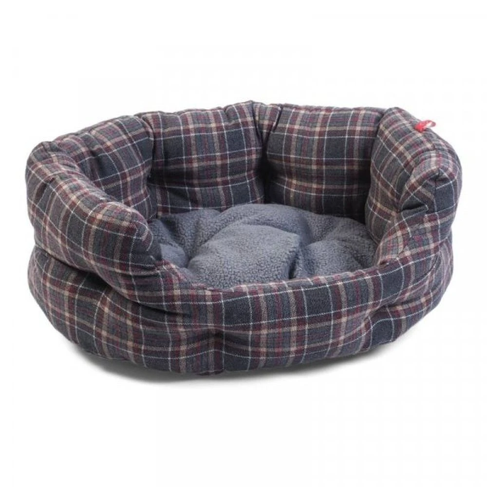 Zoon Oval Plaid Bed - Medium 1 Zoon Oval Plaid Bed - Medium